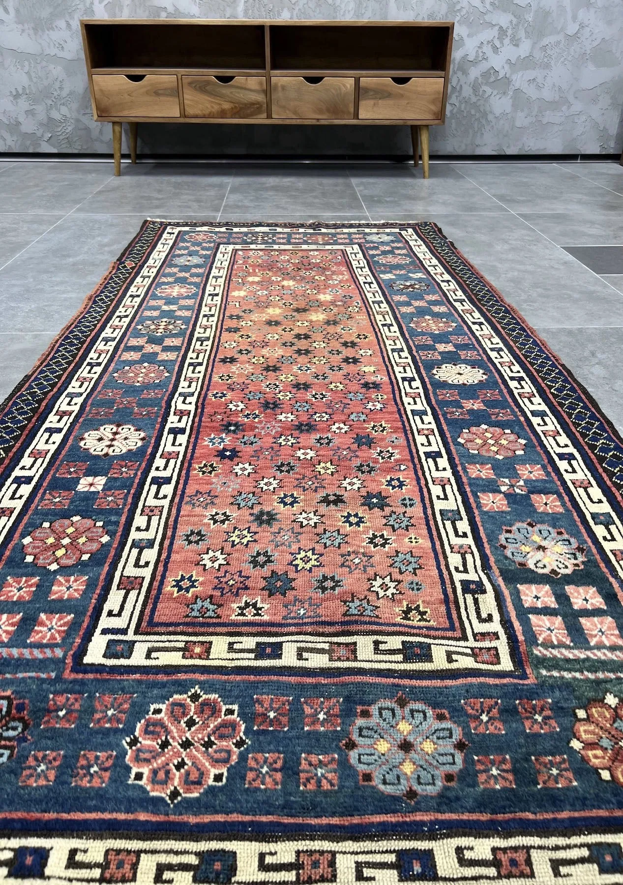 Ainsley - Vintage Persian Area Rug