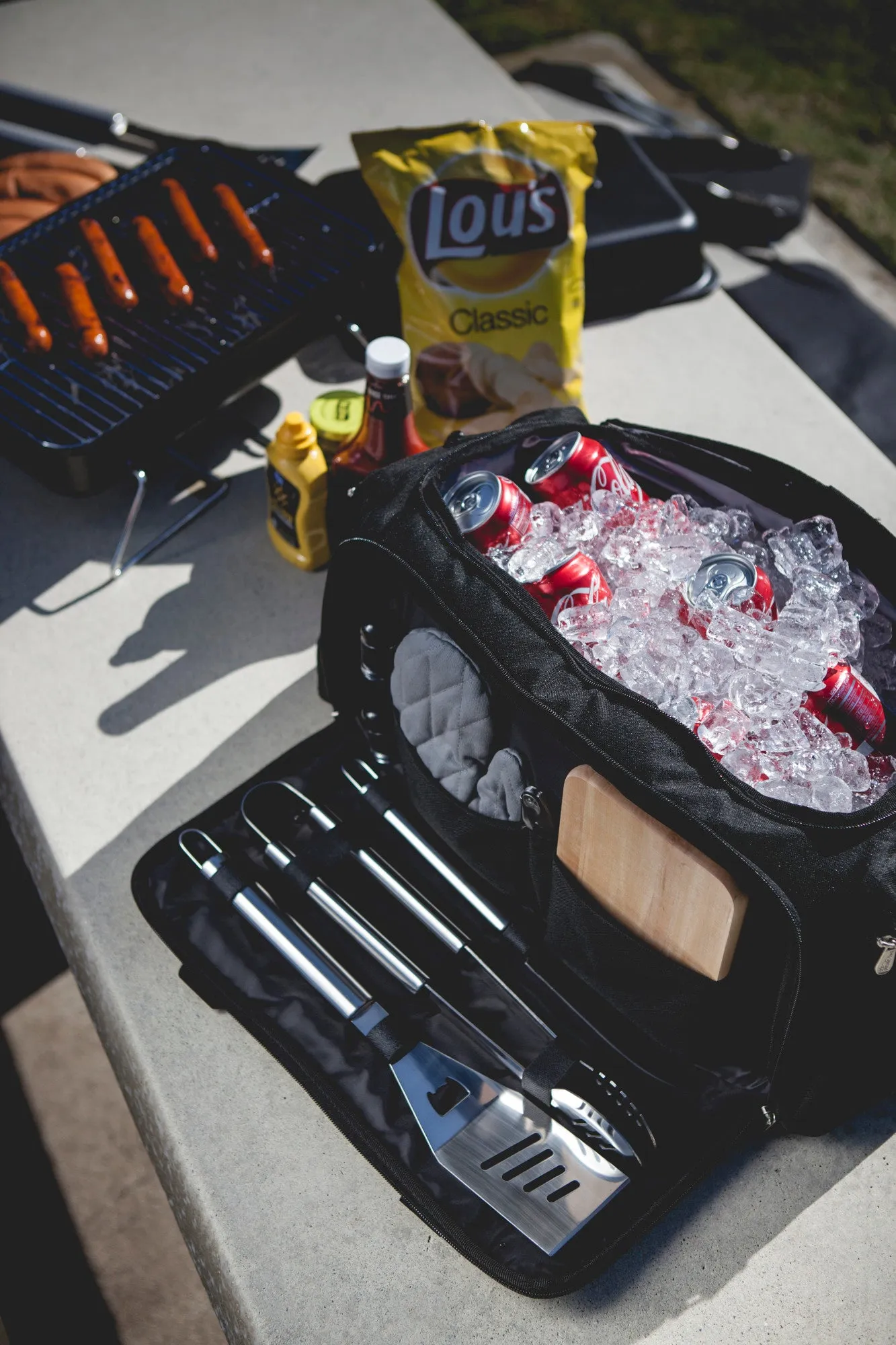 Cincinnati Reds - BBQ Kit Grill Set & Cooler