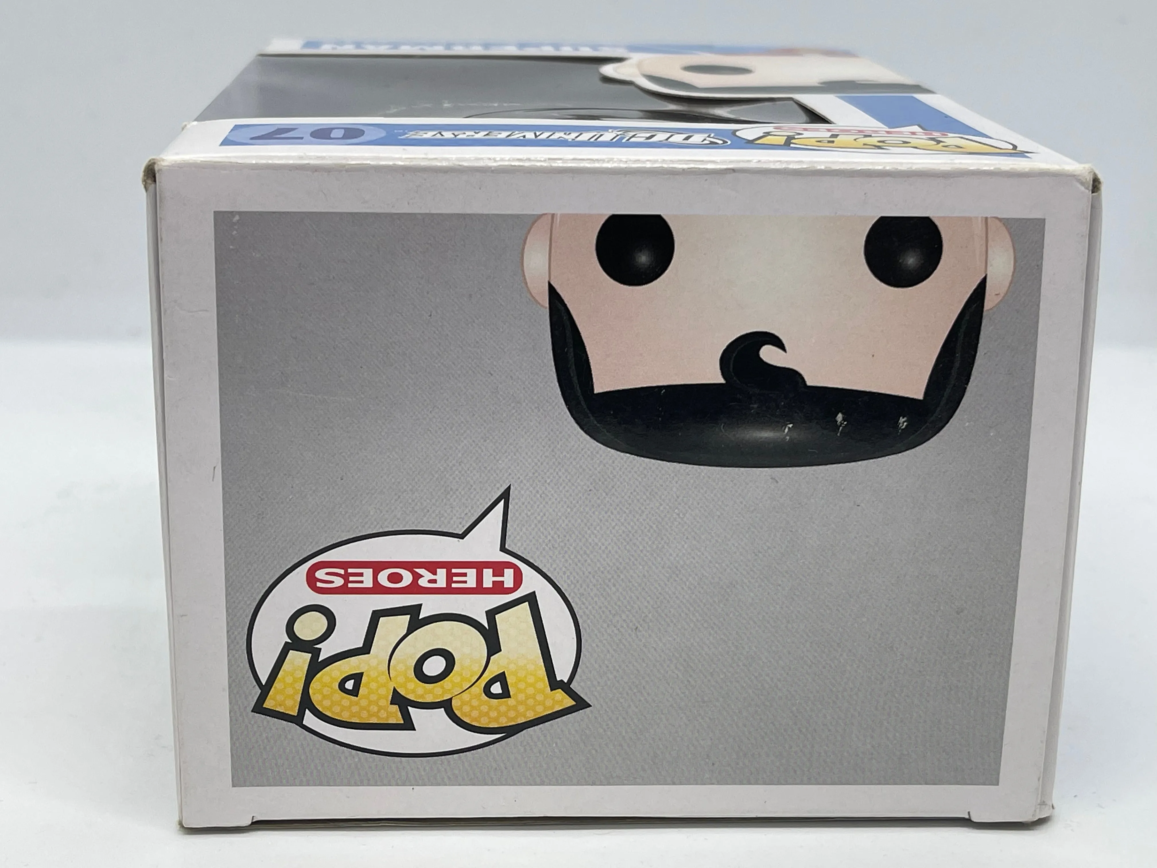 DC Universe - Superman #07 Pop! Vinyl