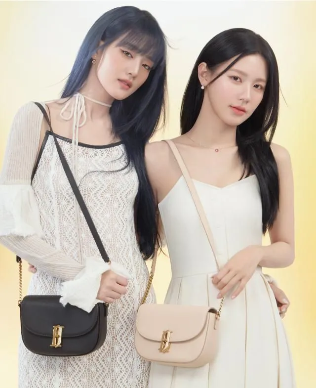 J.ESTINA JOELLE FALLIN SM Cross Bag Beige Shoulder Leather Bag Minyoung Park Pick