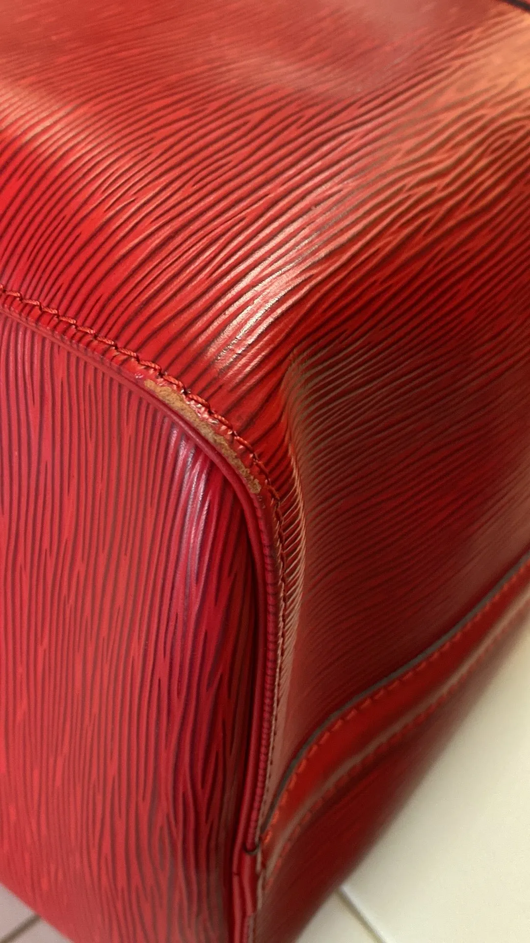 Louis Vuitton Keepall 50 Epi Leather Duffel Bag In Red