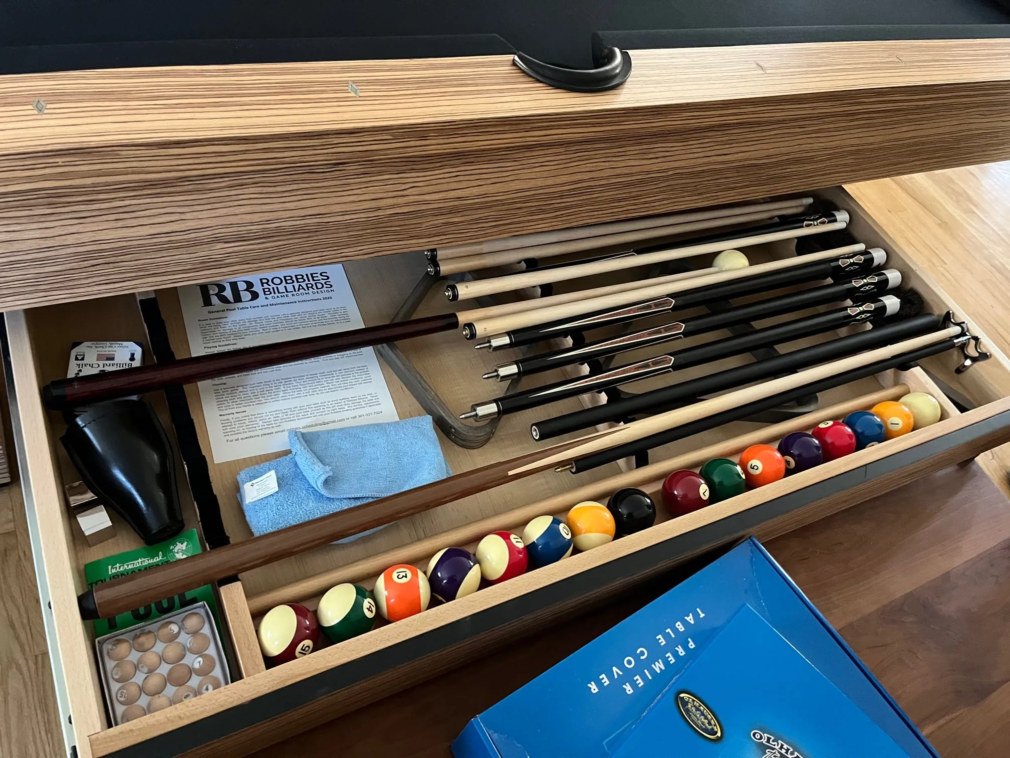 Olhausen Encore Pool Table