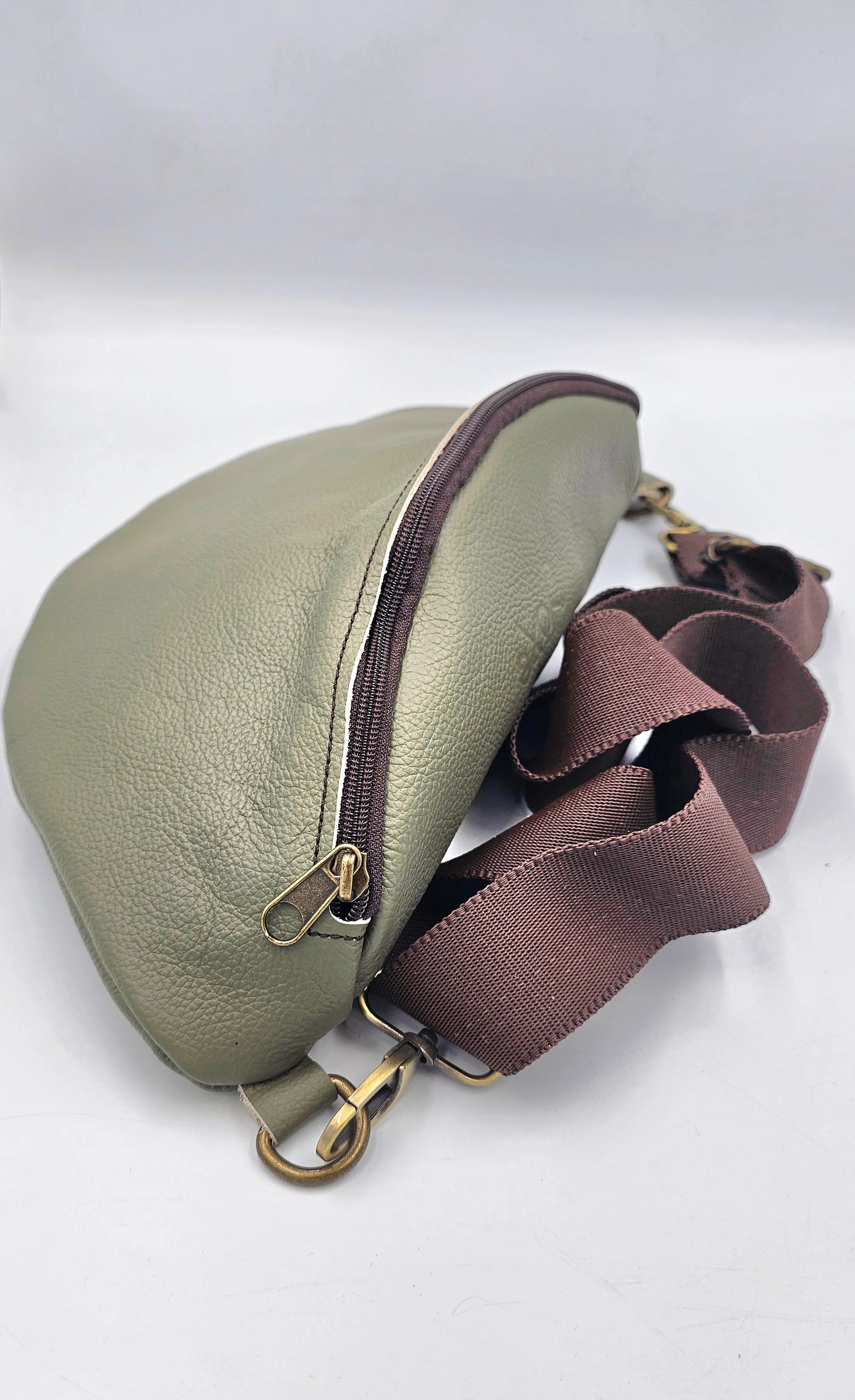 Olive green leather waist bag - Unisex leather fanny pack