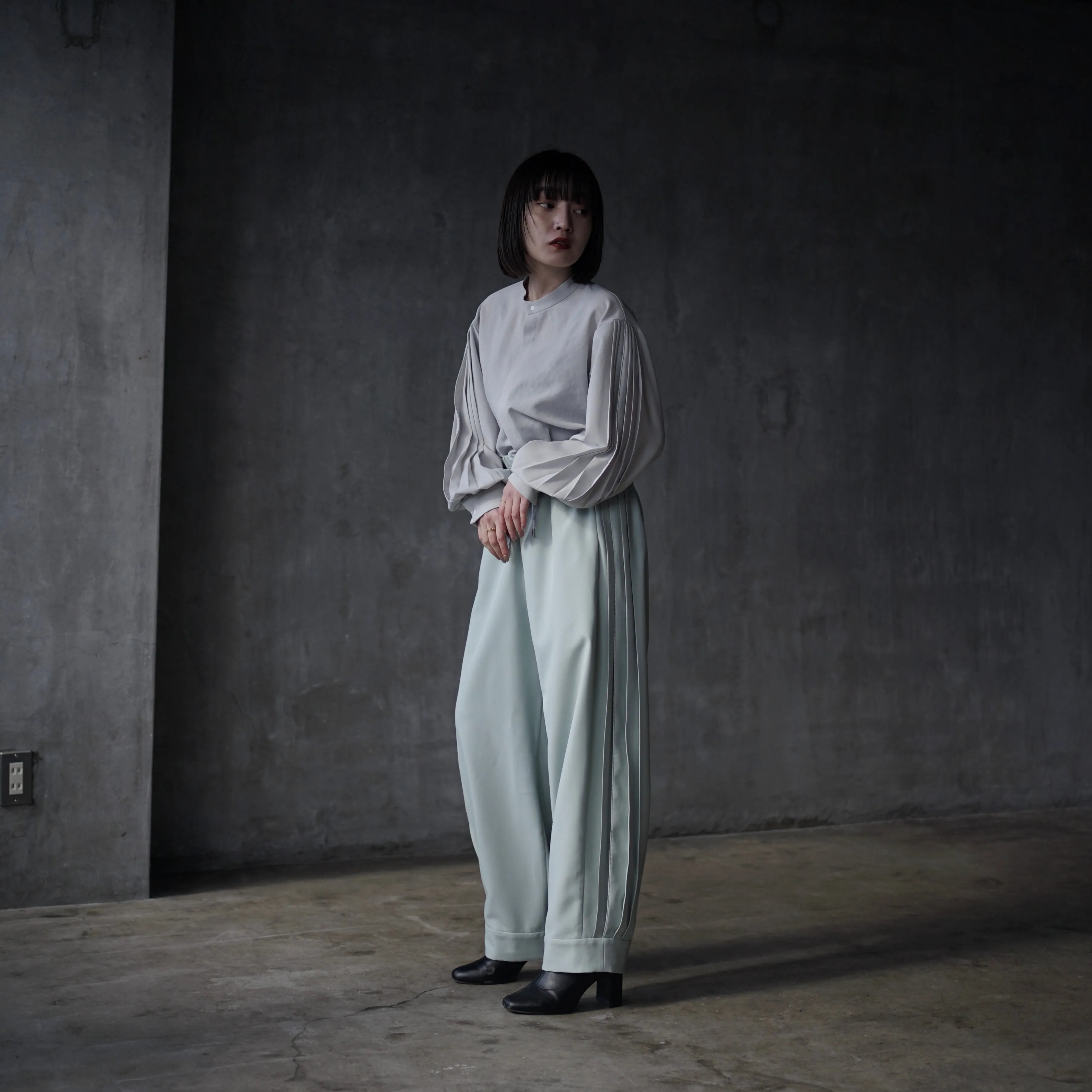 Polyester Linon pleated track pants
