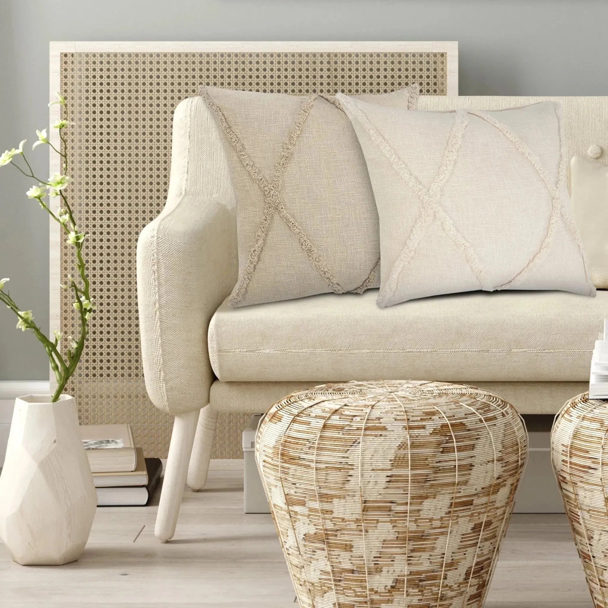 Reese Lr07324 Ivory Pillow