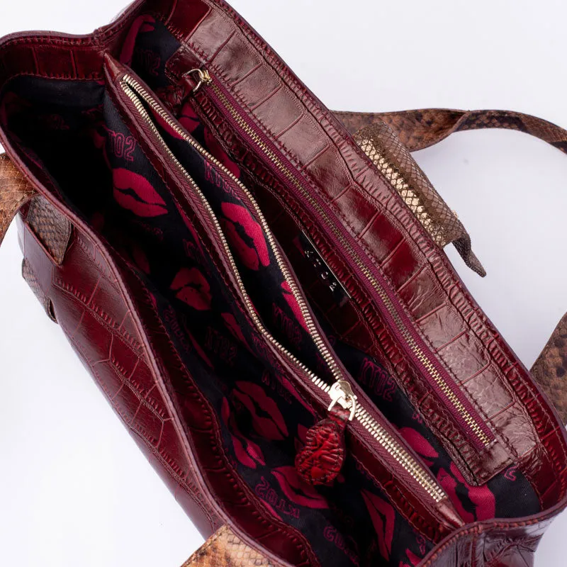 SERPENTINE SHOULDER TOTE BAG | MERLOT