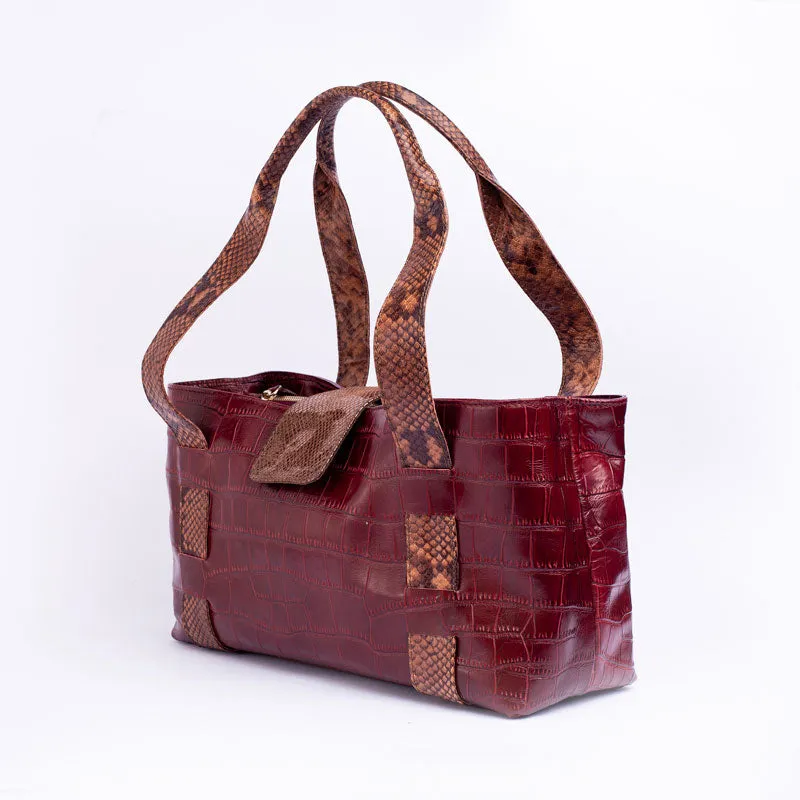 SERPENTINE SHOULDER TOTE BAG | MERLOT