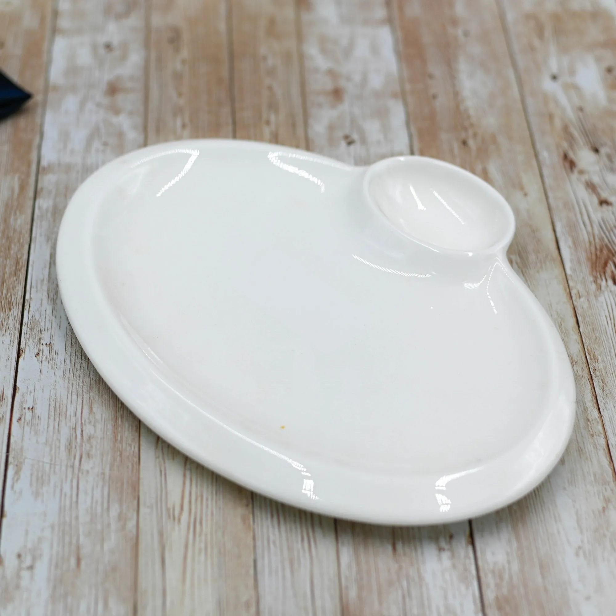 White Oval Platter With Sauce Compartment 10" inch | 25.5 Cm