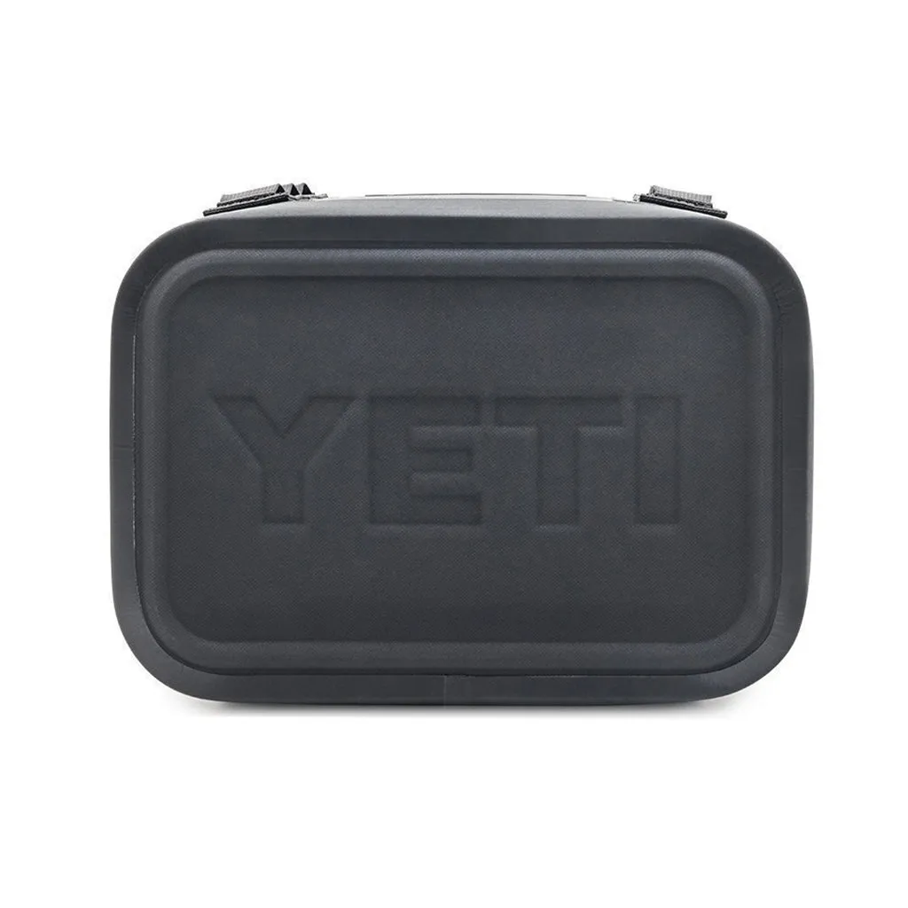 YETI Hopper Flip 8